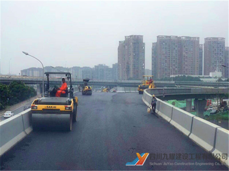 成都三环路扩能改造项目