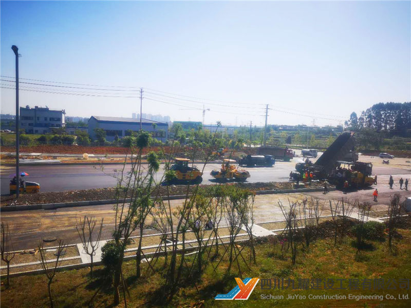 新津县科西路路面工程